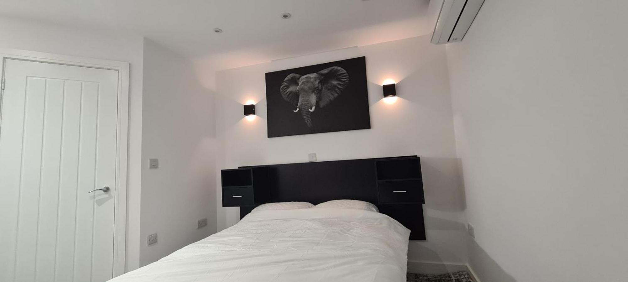 Home Away From Home! Pont Yates Rum bild